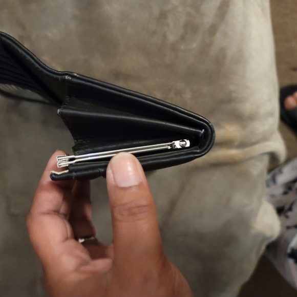 Unknown source  black with silver hardware wallet. - Picture 9 of 9